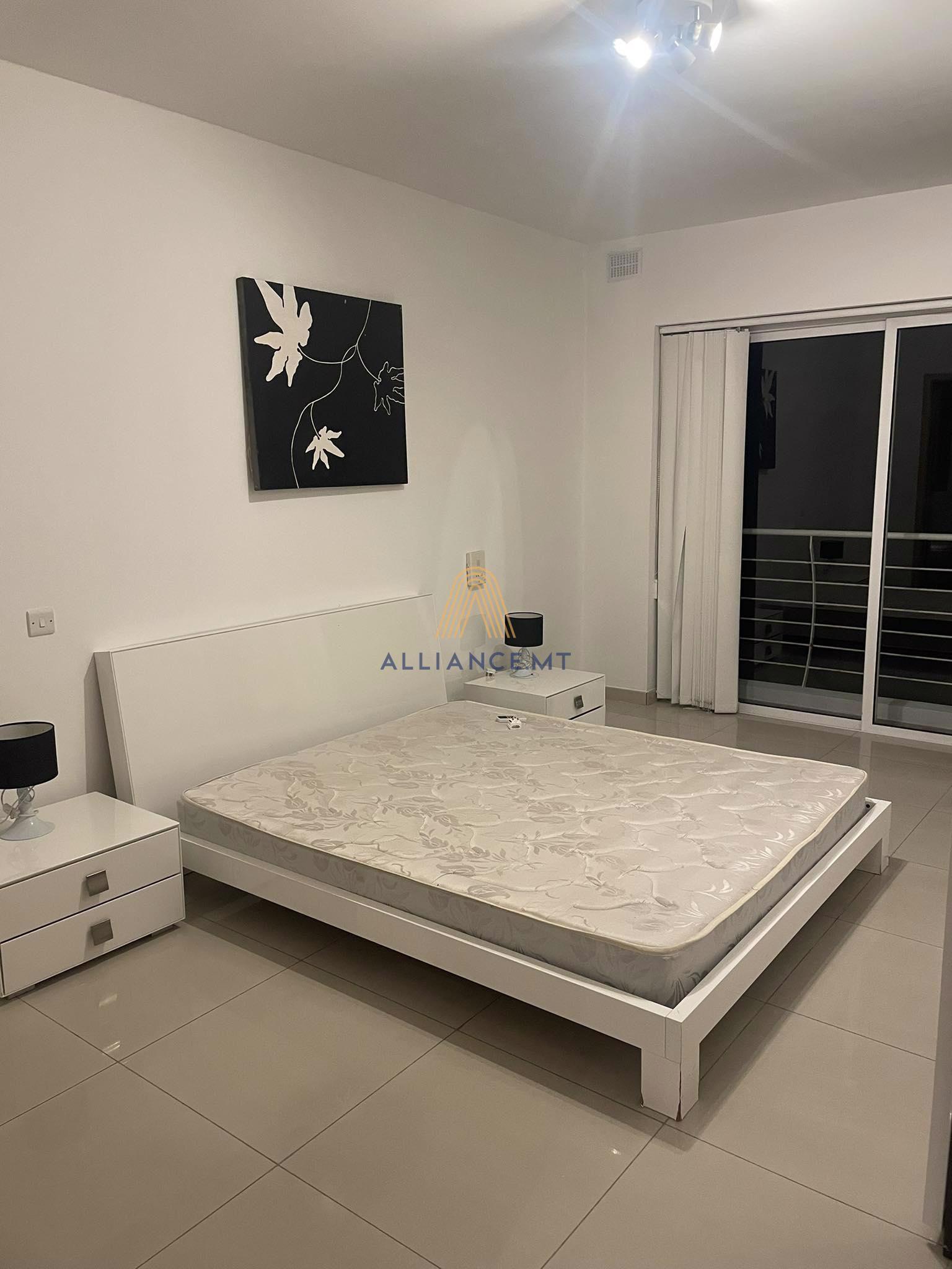 3 Bedroom Apartment for Rent in St Julian's San Giljan — St Julian's San Giljan, Malta — photo 3