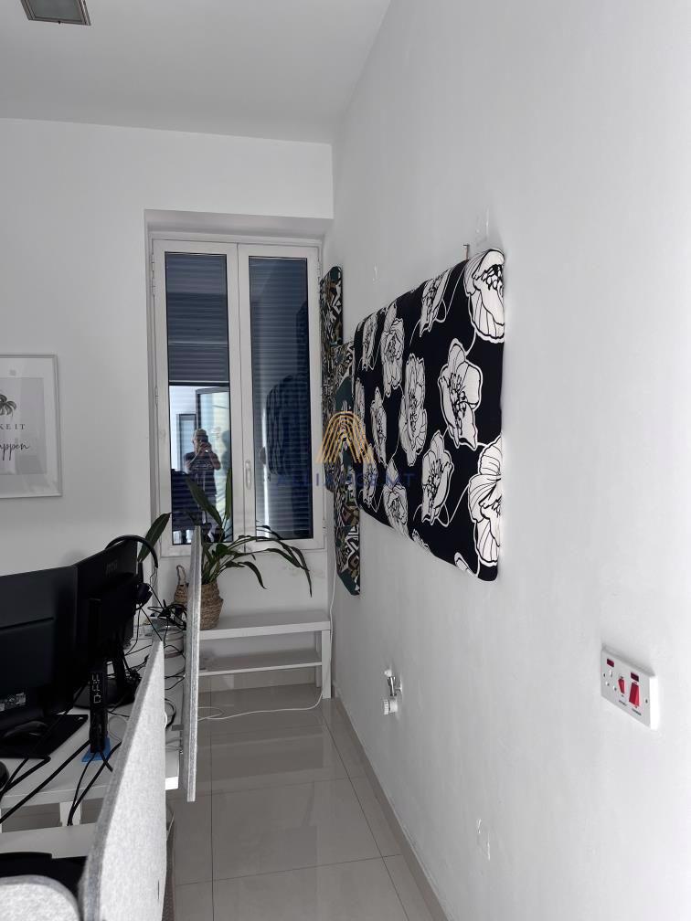 4 Bedroom Villa for Rent in Ta' Xbiex