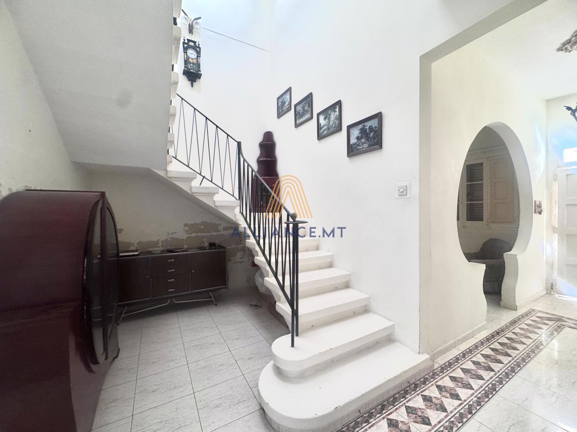 4 Bedroom Townhouse for Sale in Mosta
