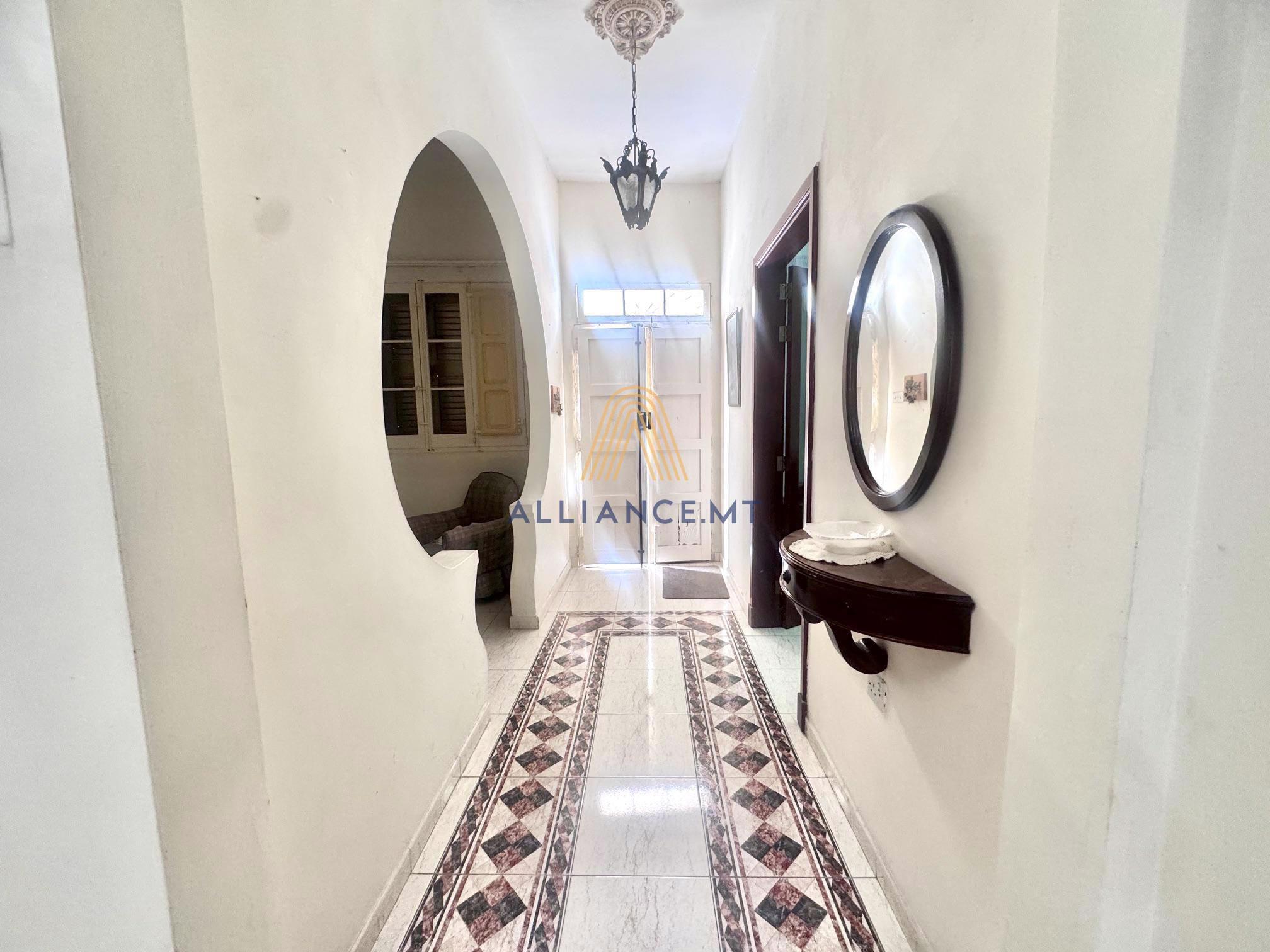 4 Bedroom Townhouse for Sale in Mosta — Mosta, Malta — photo 2