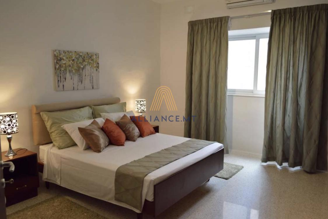 3 Bedroom Apartment for Rent in Sliema — Sliema, Malta — photo 4
