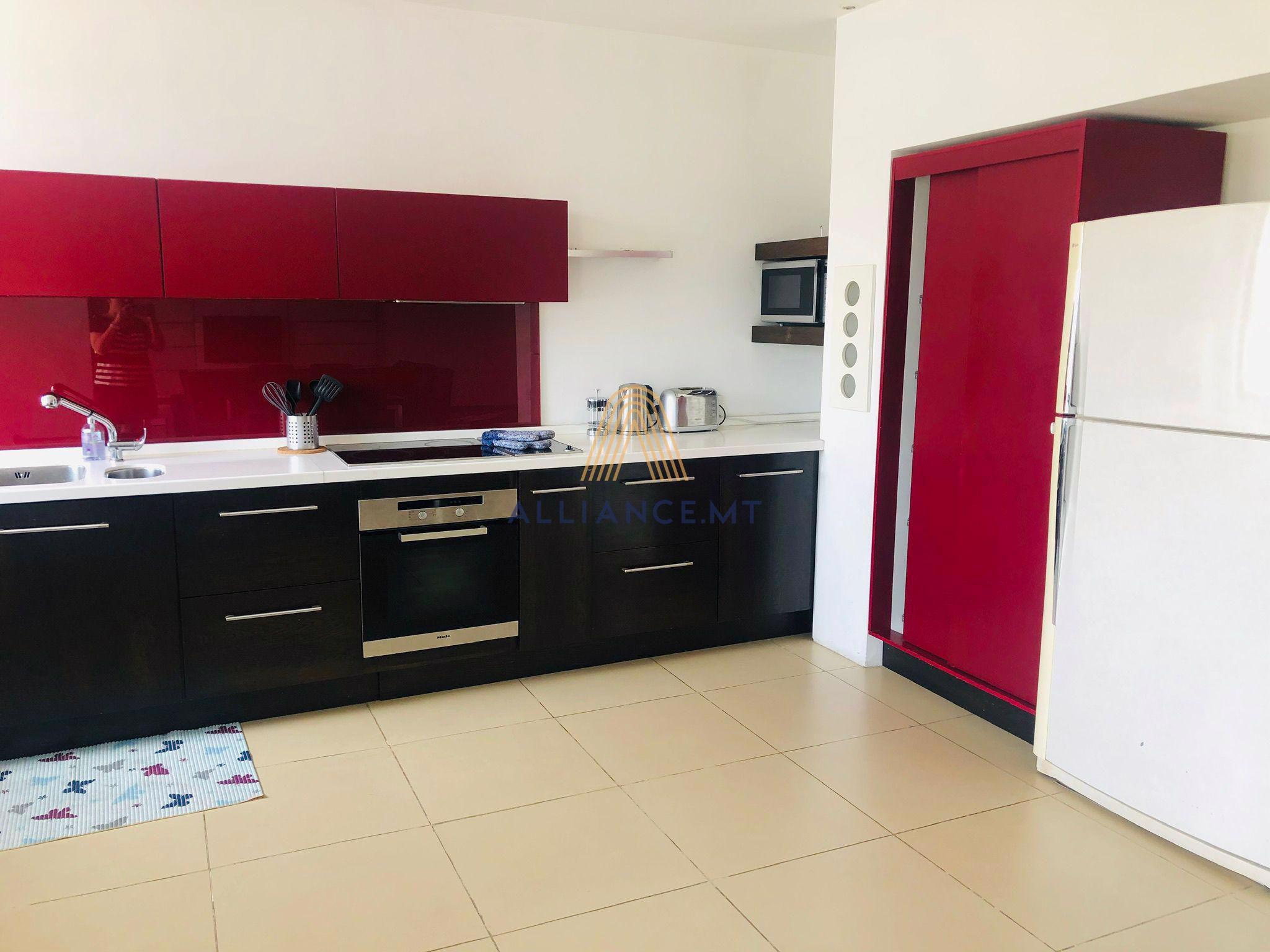 3 Bedroom Apartment for Rent in Sliema — Sliema, Malta — photo 2