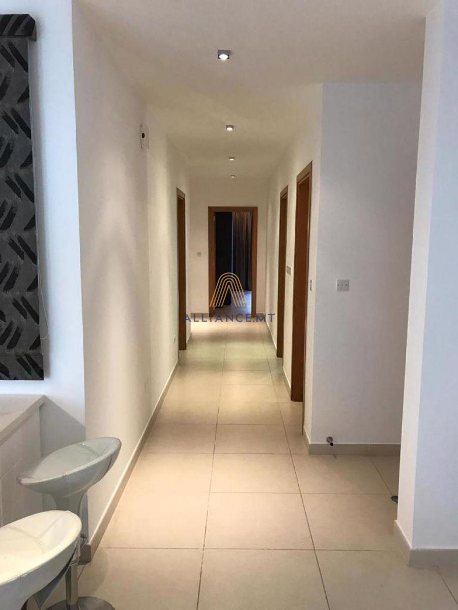 3 Bedroom Apartment for Rent in Sliema — Sliema, Malta — photo 4
