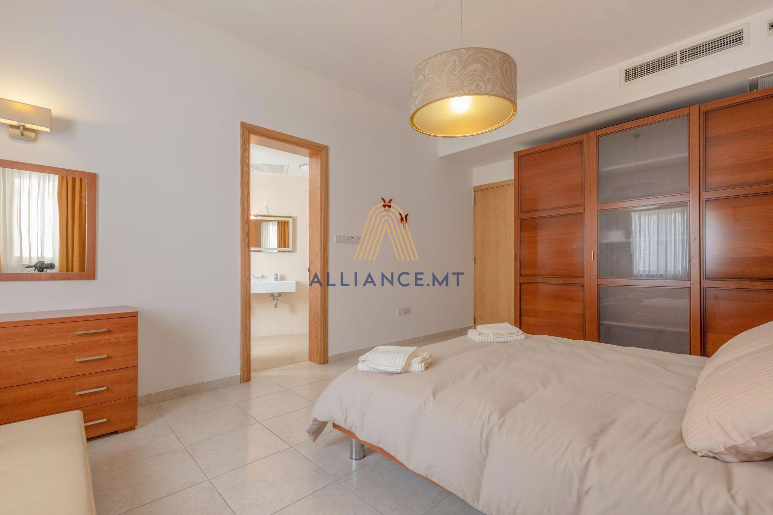 3 Bedroom Apartment for Rent in Sliema — Sliema, Malta — photo 2