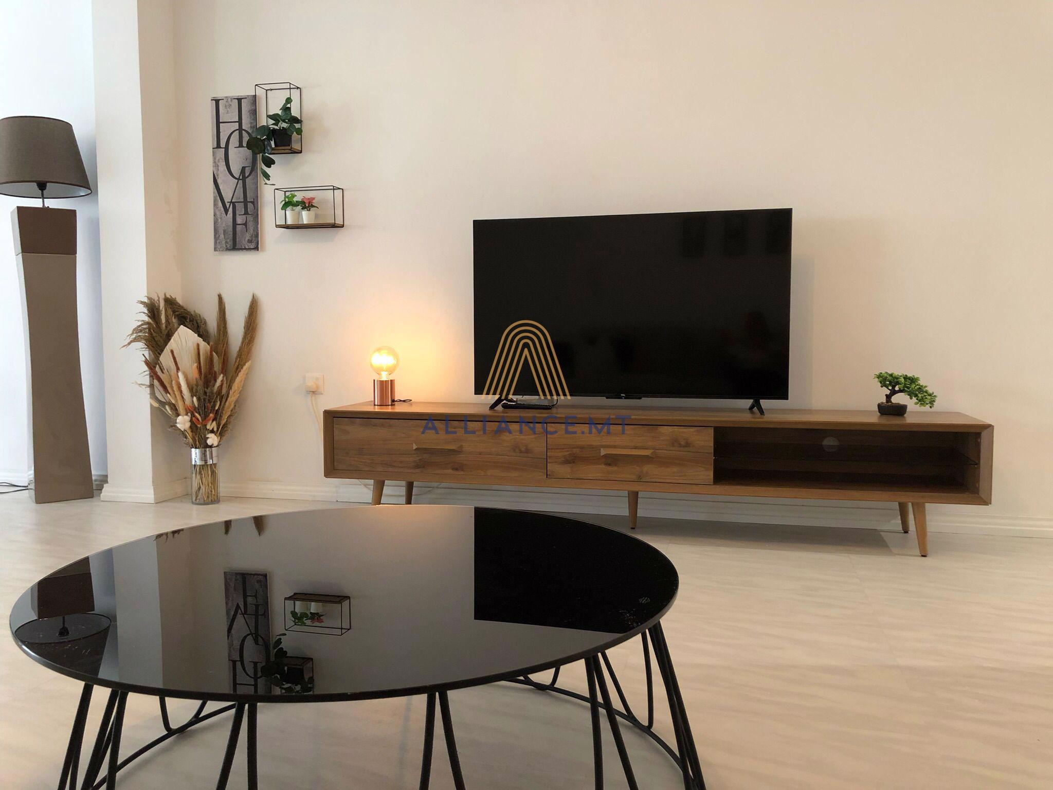 3 Bedroom Apartment for Rent in Sliema — Sliema, Malta — photo 2