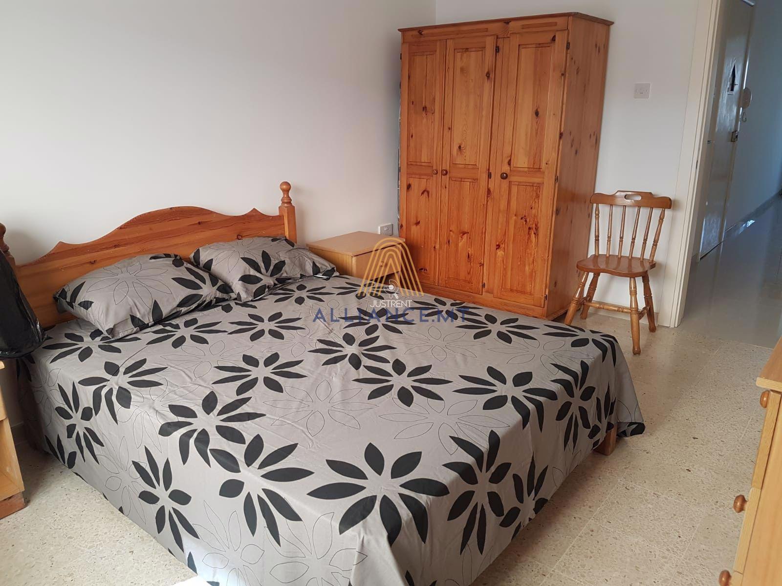 3 Bedroom Maisonette (Studio) for Rent in San Gwann — San Gwann, Malta — photo 4