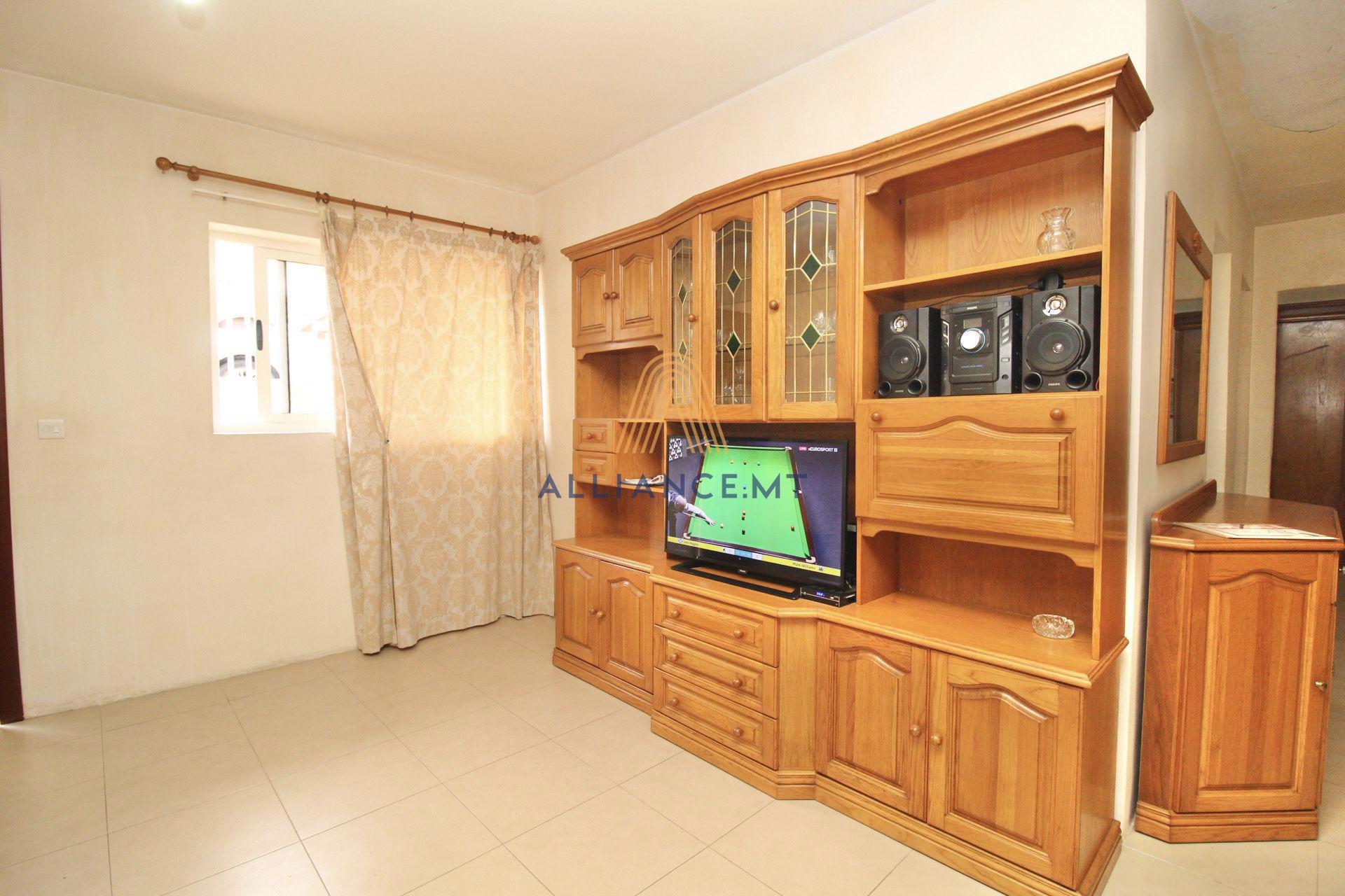 3 Bedroom Maisonette (Ground Floor) for Sale in Ghaxaq — Ghaxaq, Malta — photo 2