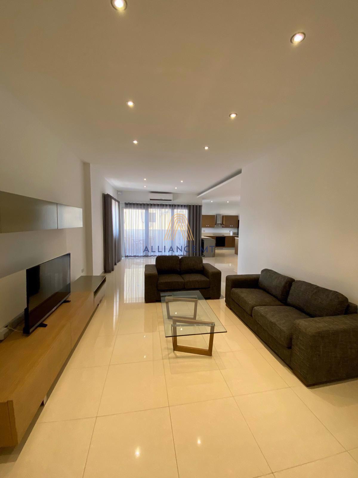 3 Bedroom Apartment for Rent in Sliema — Sliema, Malta — photo 2