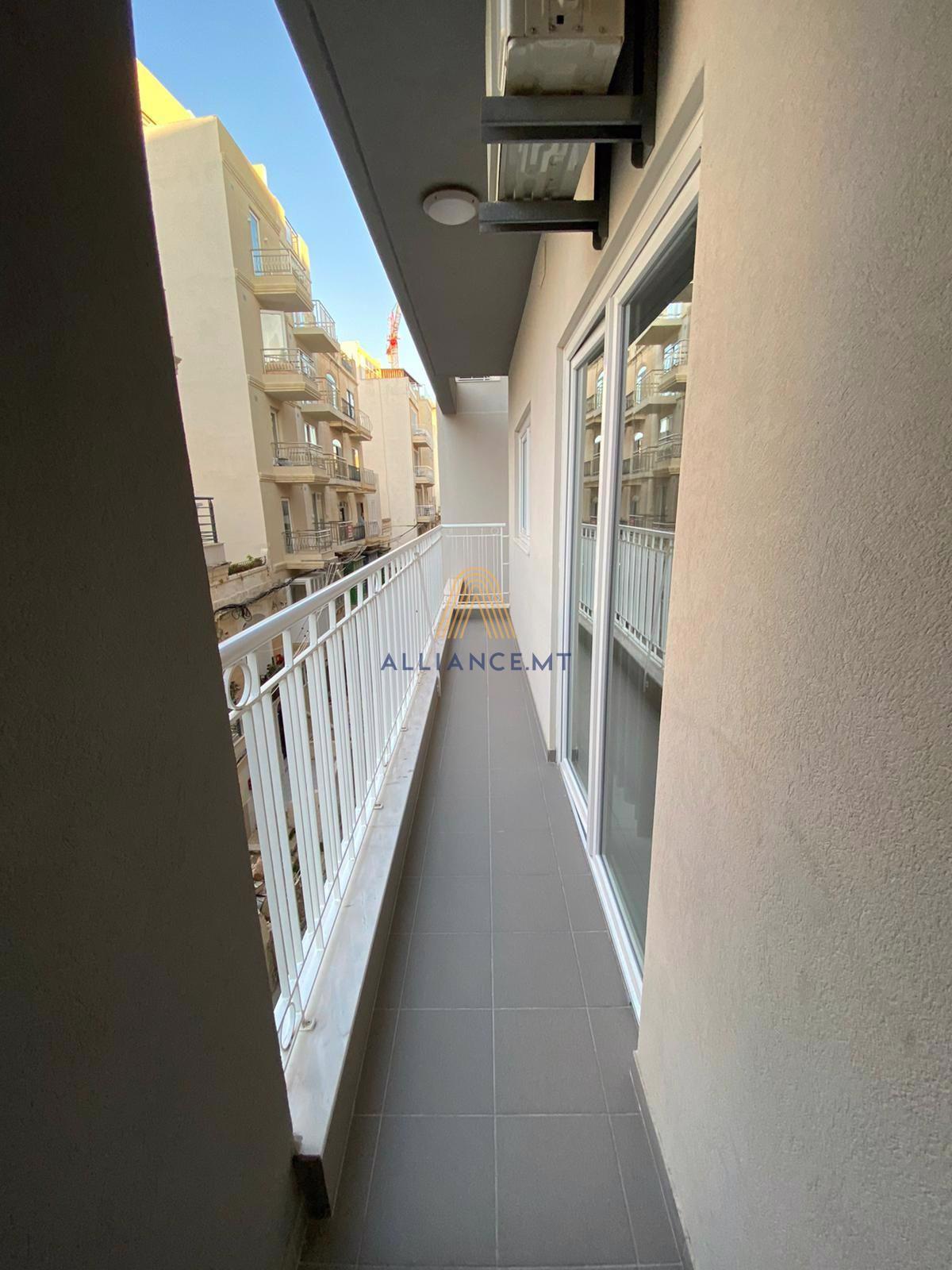 3 Bedroom Apartment for Rent in Sliema — Sliema, Malta — photo 3