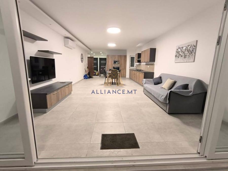 2 Bedroom Apartment for Rent in Bugibba — Bugibba, Malta — photo 4
