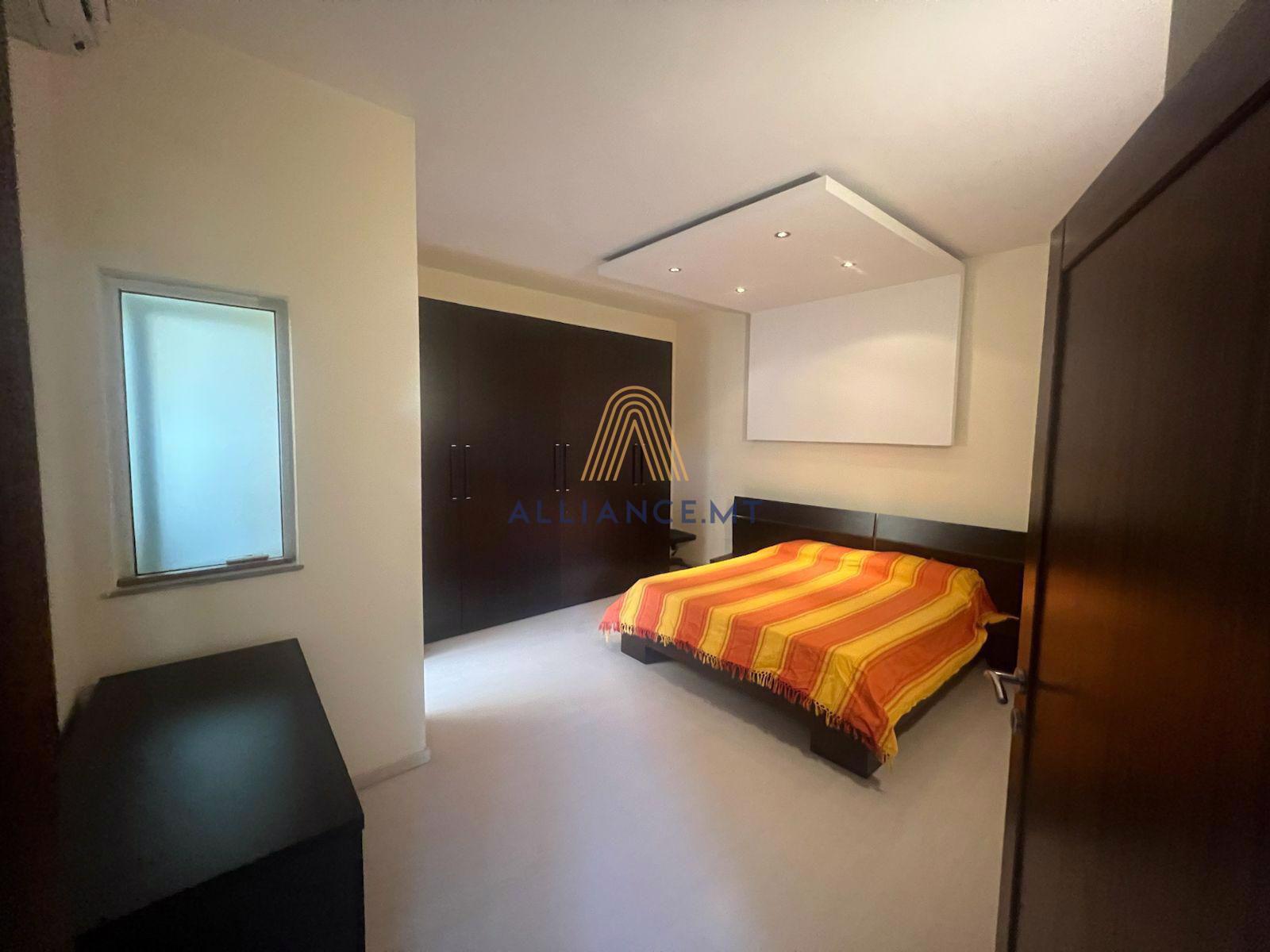 2 Bedroom Apartment for Rent in Sliema — Sliema, Malta — photo 2