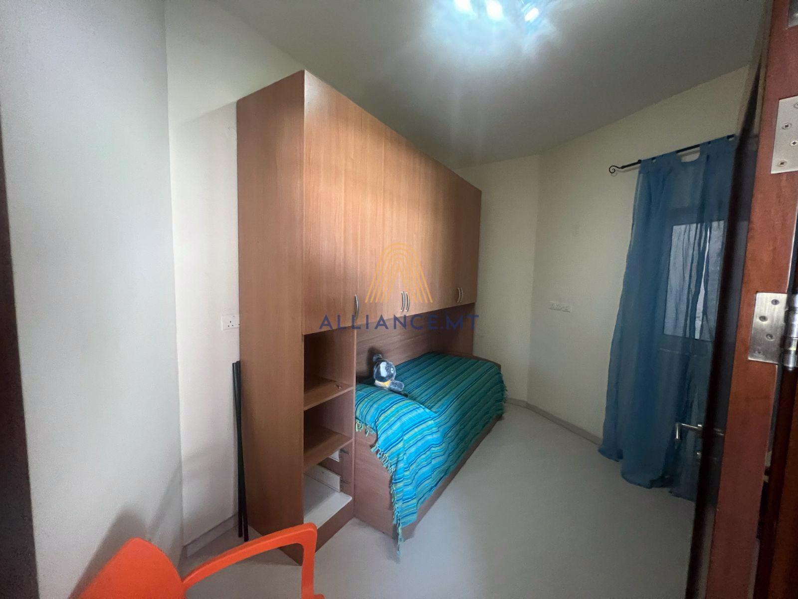 2 Bedroom Apartment for Rent in Sliema — Sliema, Malta — photo 3