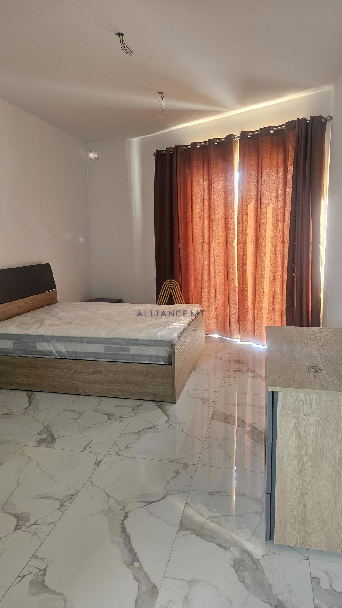 2 Bedroom Penthouse for Rent in Balzan — Balzan, Malta — photo 2