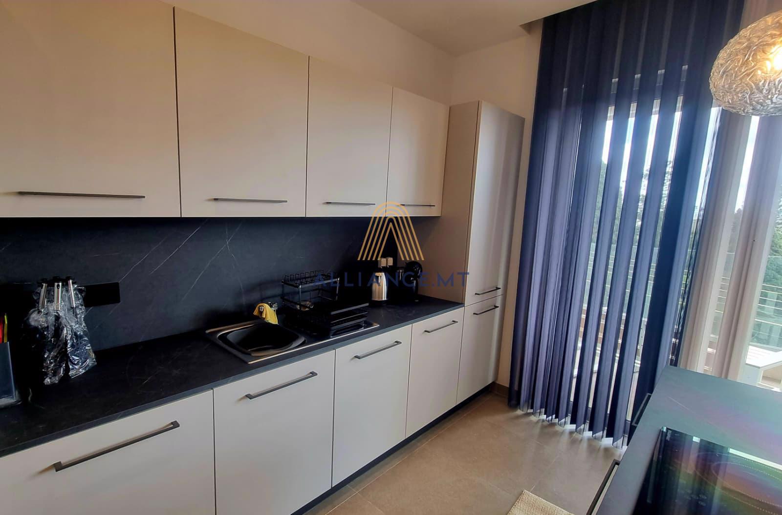 3 Bedroom Apartment for Rent in Attard — Attard, Malta — photo 2