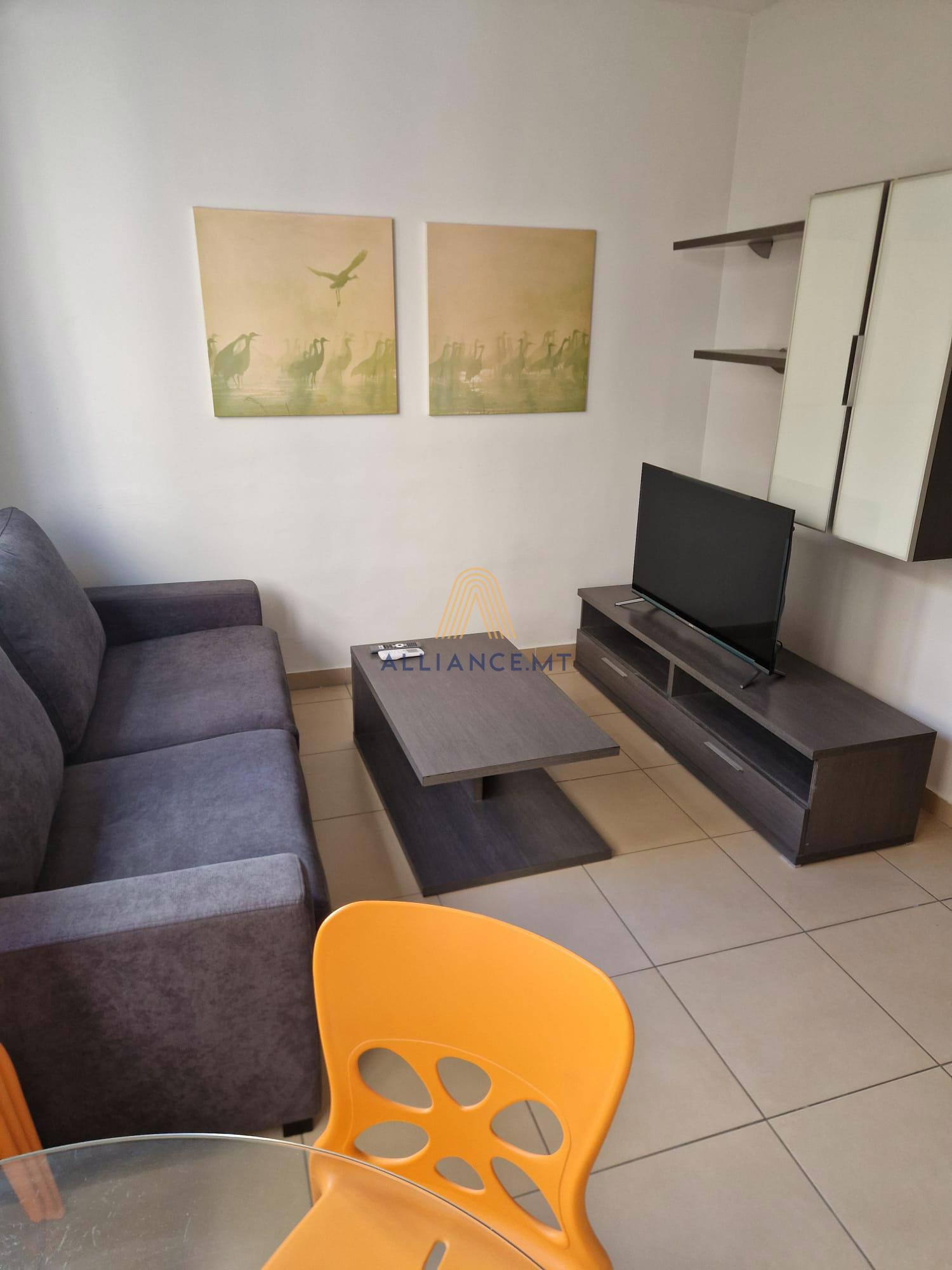 2 Bedroom Apartment for Rent in Sliema — Sliema, Malta — photo 2