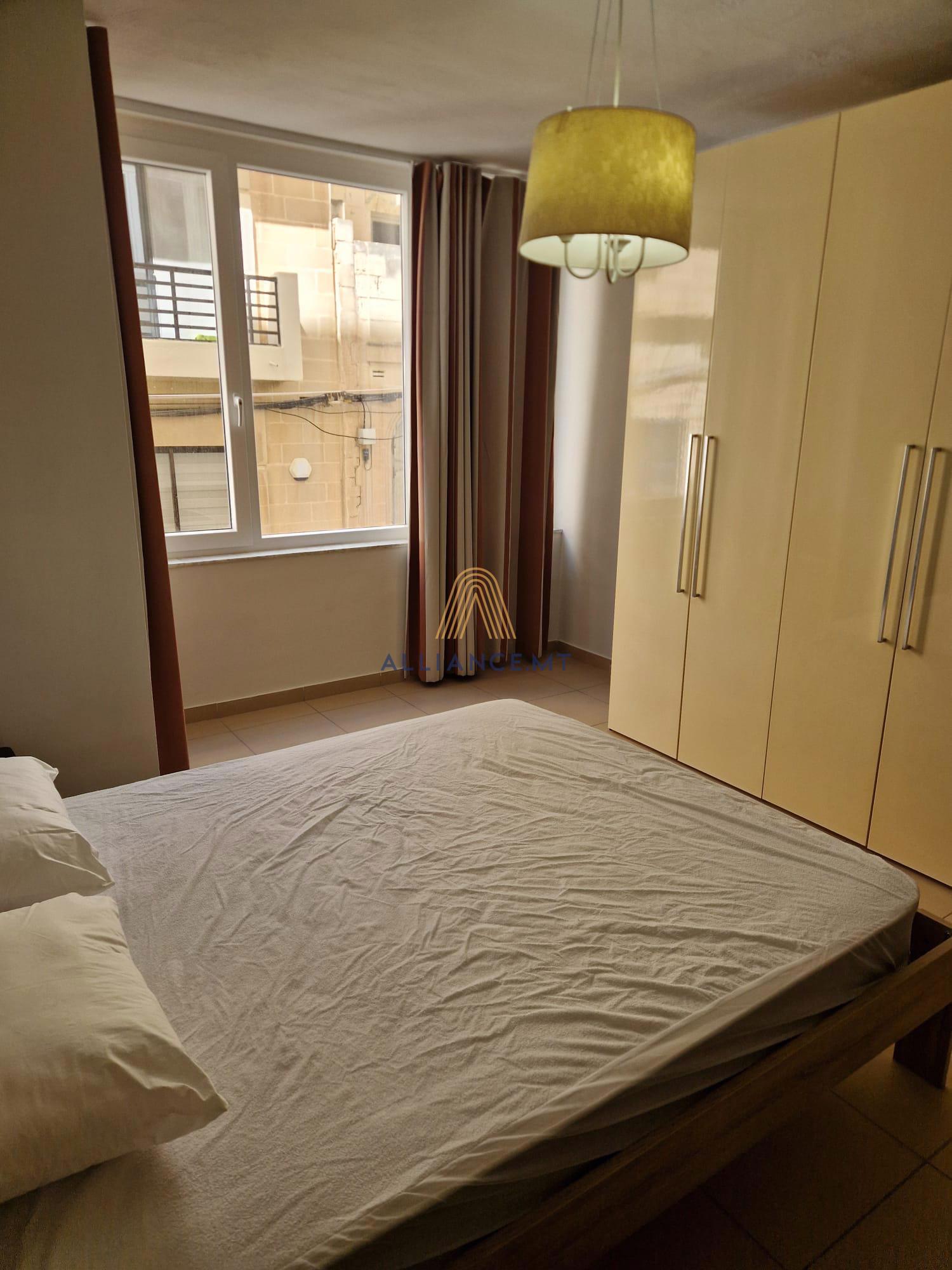 2 Bedroom Apartment for Rent in Sliema — Sliema, Malta — photo 4