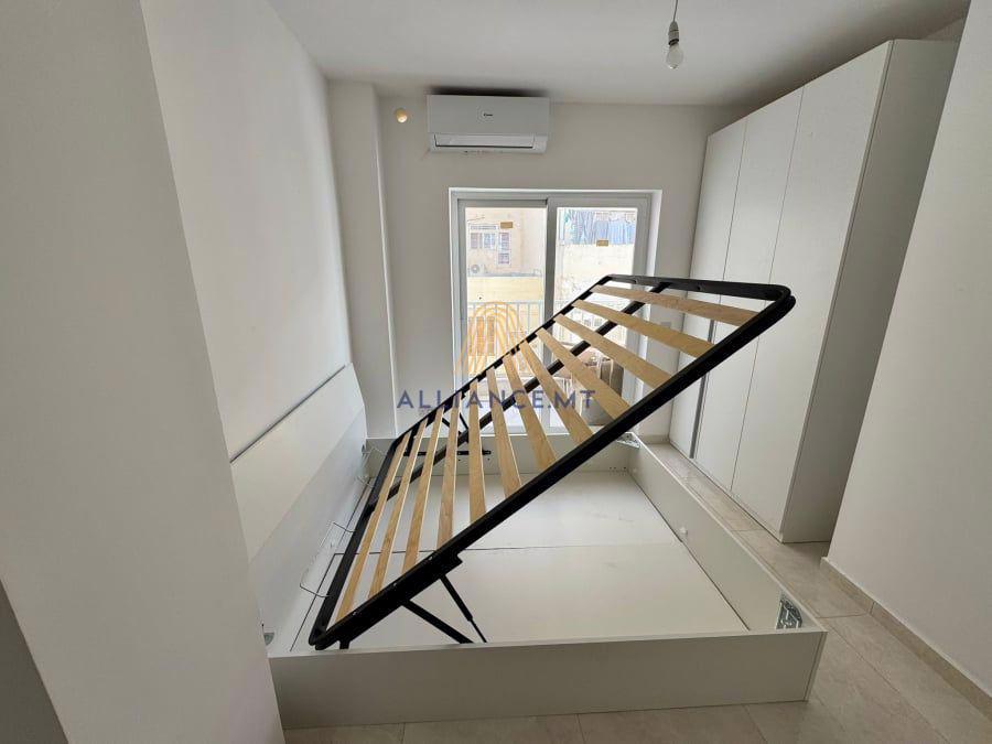 2 Bedroom Apartment for Rent in Gzira — Gzira, Malta — photo 4