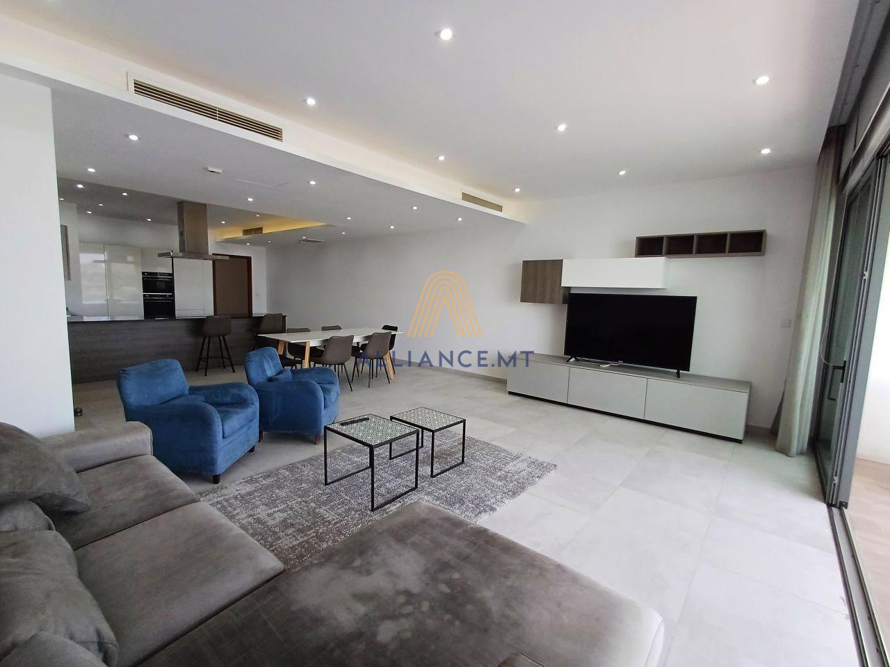 2 Bedroom Apartment for Rent in Sliema — Sliema, Malta — photo 4