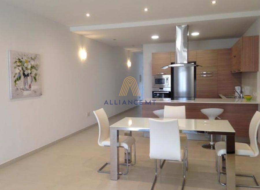 3 Bedroom Apartment for Rent in Gzira — Gzira, Malta — photo 2