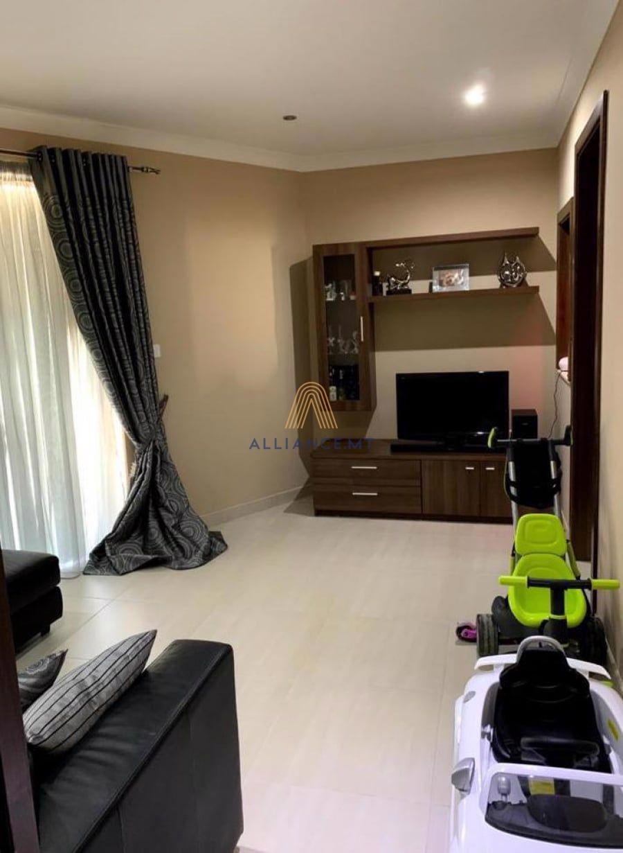 2 Bedroom Apartment for Rent in Birzebbuga — Birzebbuga, Malta — photo 2