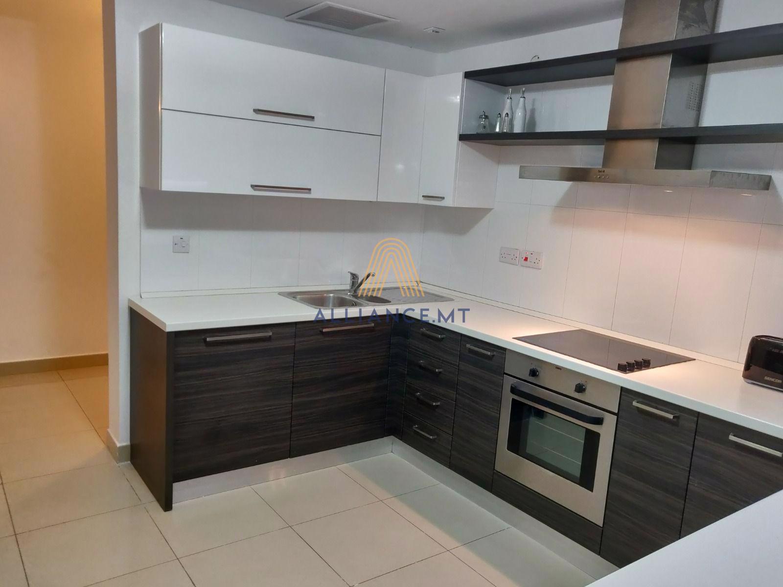 3 Bedroom Apartment for Rent in Sliema — Sliema, Malta — photo 3