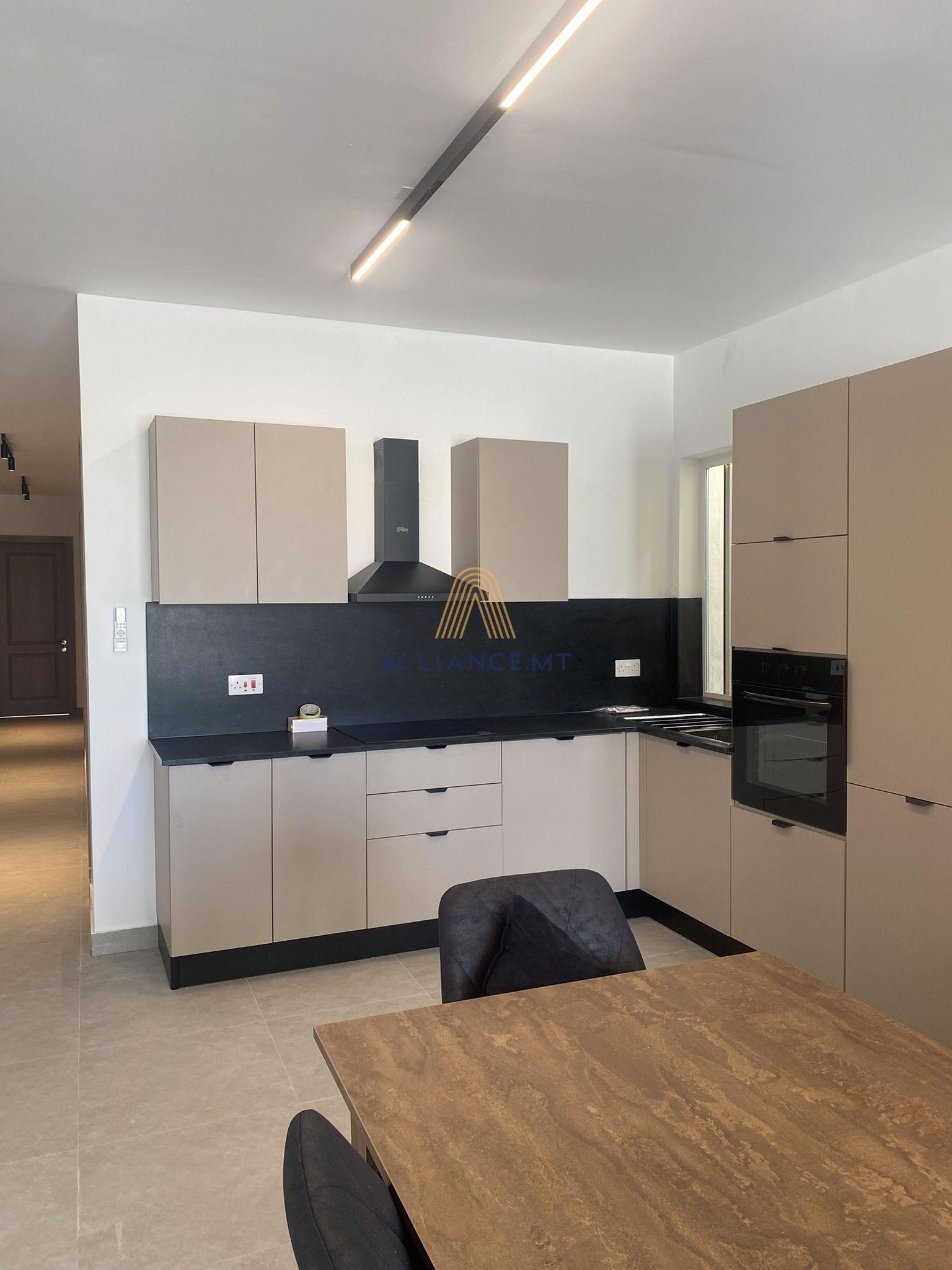 3 Bedroom Penthouse for Rent in Birkirkara — Birkirkara, Malta — photo 3