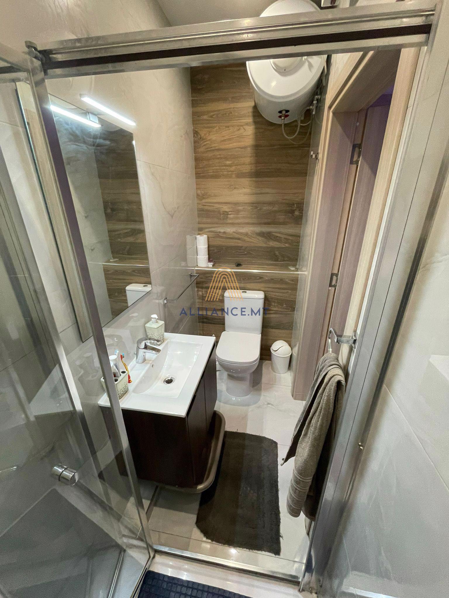 2 Bedroom Apartment for Rent in Hamrun — Hamrun, Malta — photo 4