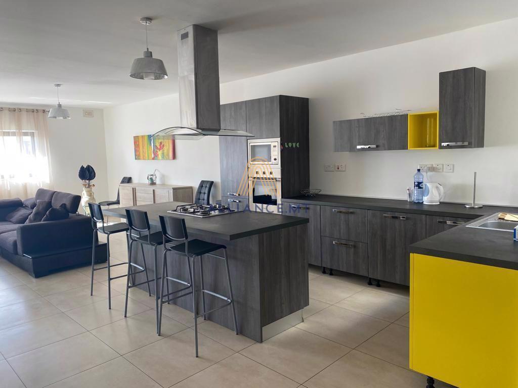 4 Bedroom Apartment for Rent in Birkirkara — Birkirkara, Malta — photo 2