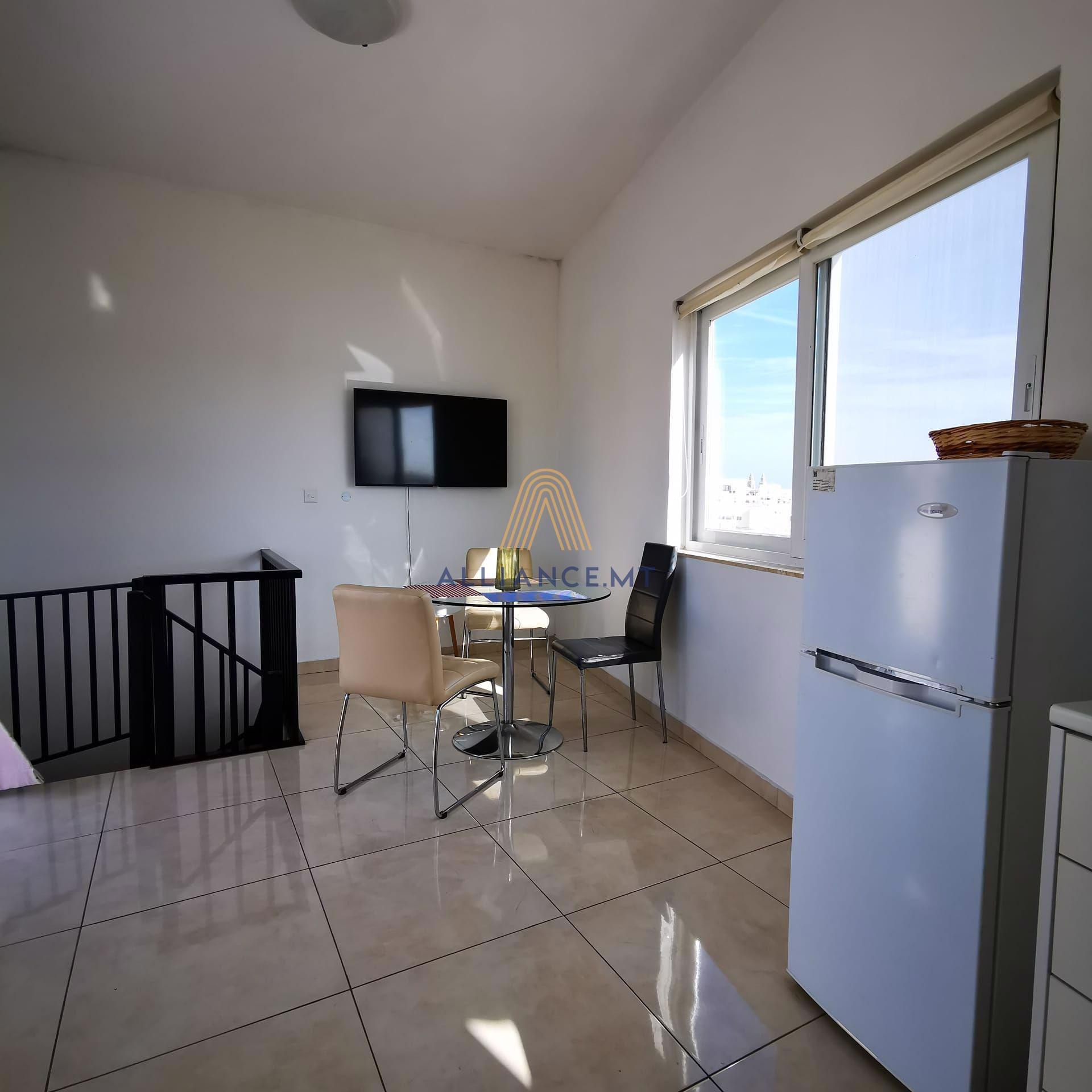 2 Bedroom Penthouse (Duplex) for Rent in Gzira — Gzira, Malta — photo 3