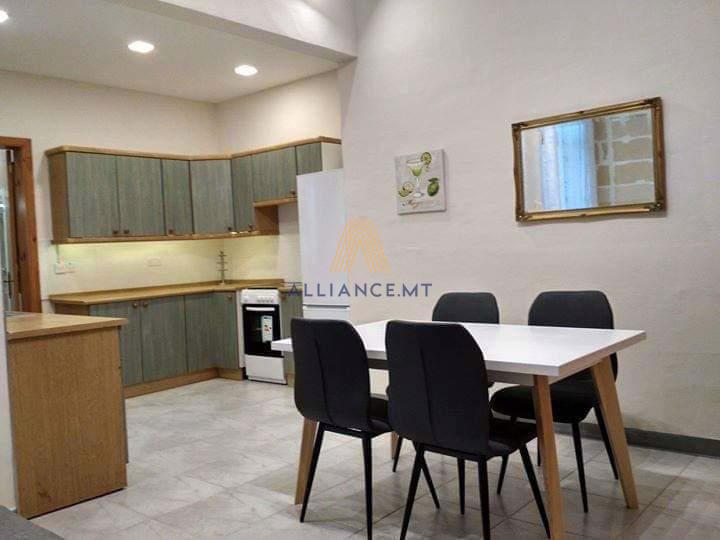2 Bedroom Apartment for Rent in Gzira — Gzira, Malta — photo 2