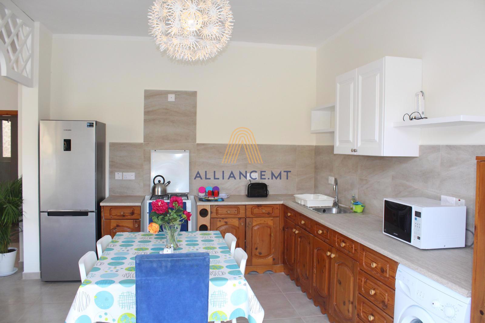 2 Bedroom Apartment for Rent in Gozo Marsalforn — Gozo Marsalforn, Malta — photo 2