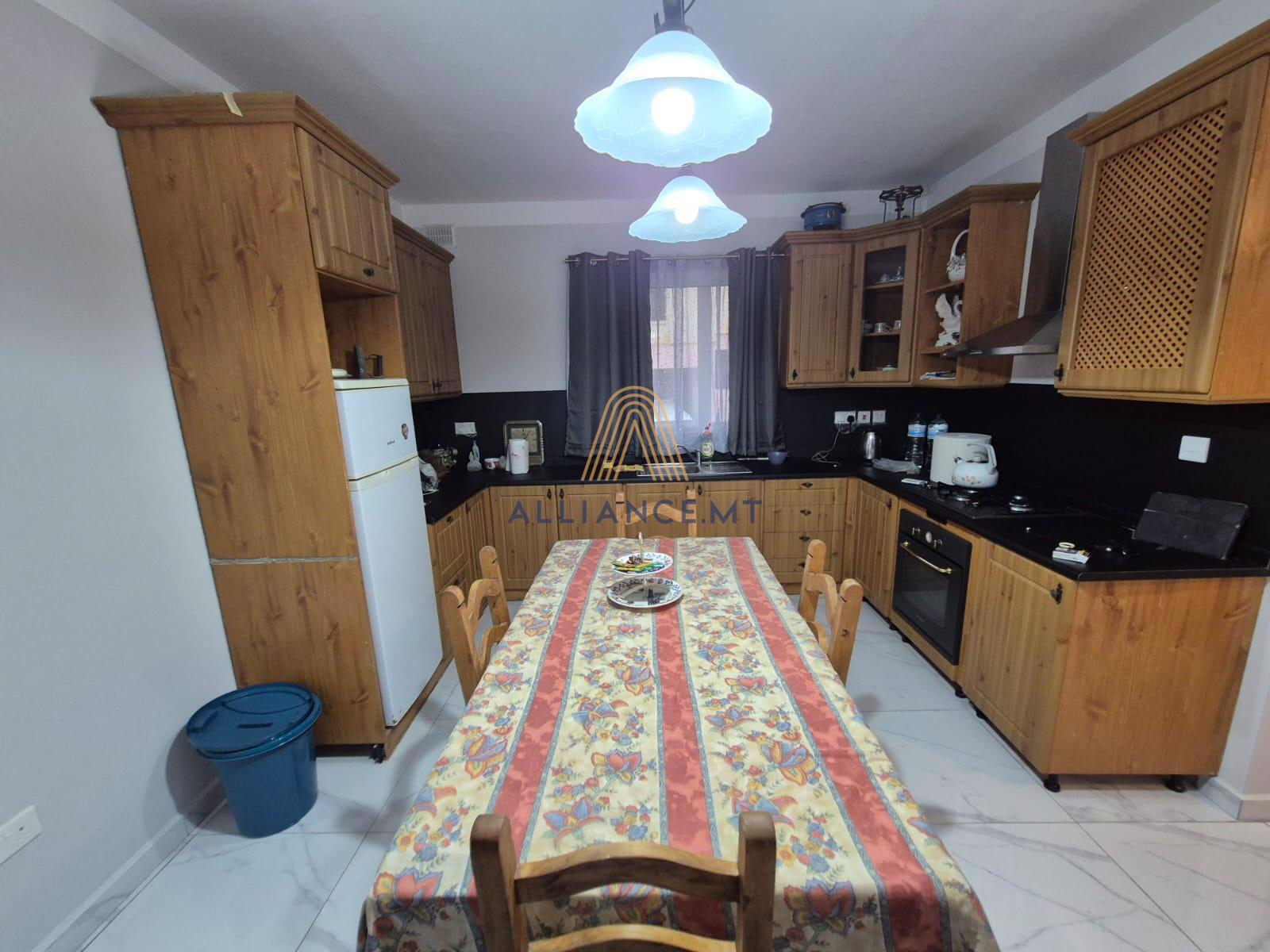 3 Bedroom Maisonette (Ground Floor) for Rent in Birkirkara — Birkirkara, Malta — photo 3