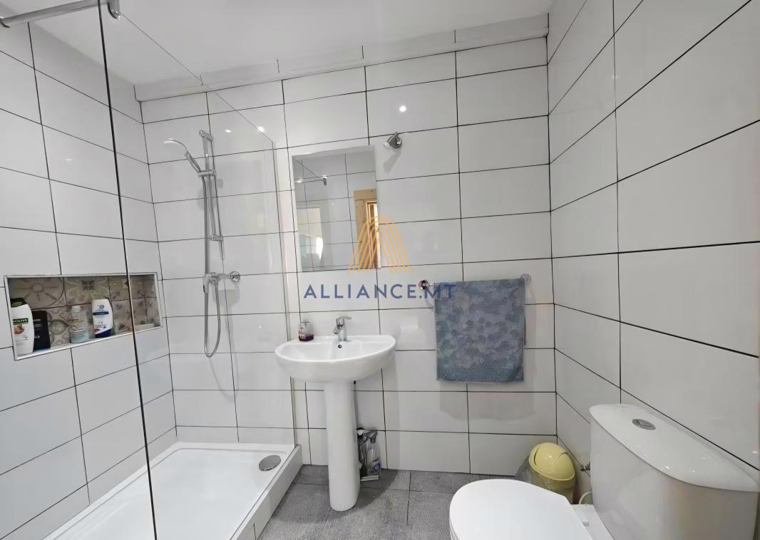 2 Bedroom Bungalow Semi-Detached for Rent in Gozo Zebbug — Gozo Zebbug, Malta — photo 2