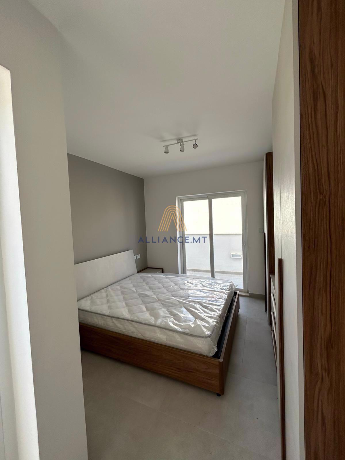 2 Bedroom Penthouse for Rent in Attard — Attard, Malta — photo 3