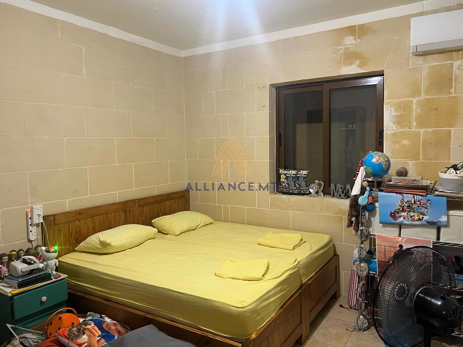 2 Bedroom Apartment for Rent in Gozo Nadur — Gozo Nadur, Malta — photo 3