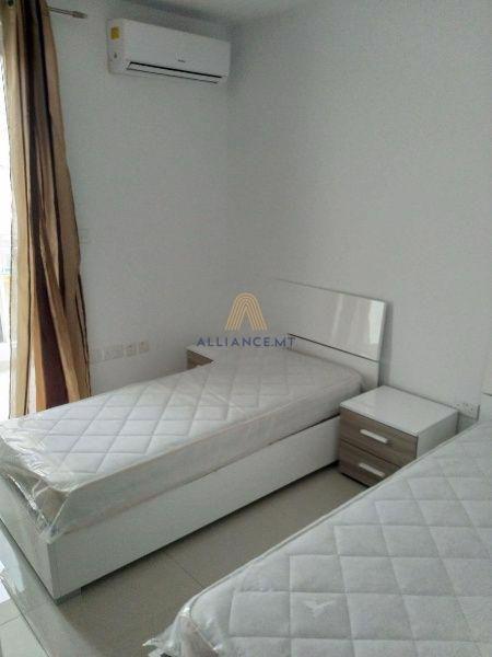2 Bedroom Apartment for Rent in St Paul's Bay San Pawl il-Bahar — St Paul's Bay San Pawl il-Bahar, Malta — photo 2