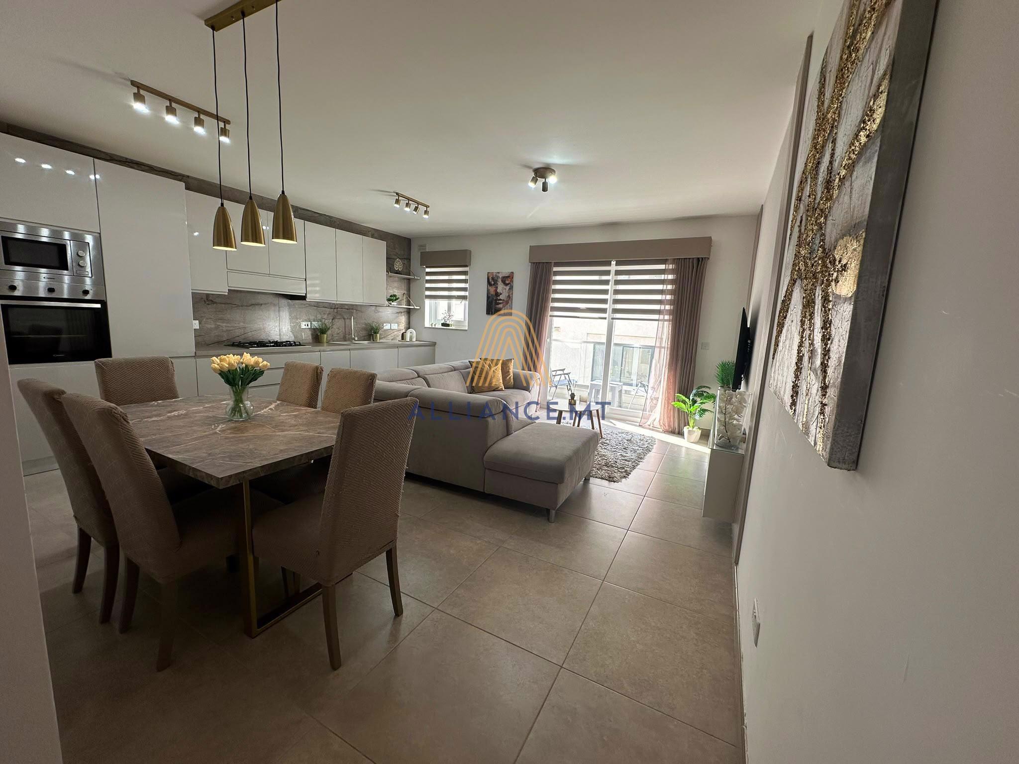 2 Bedroom Apartment for Rent in San Gwann