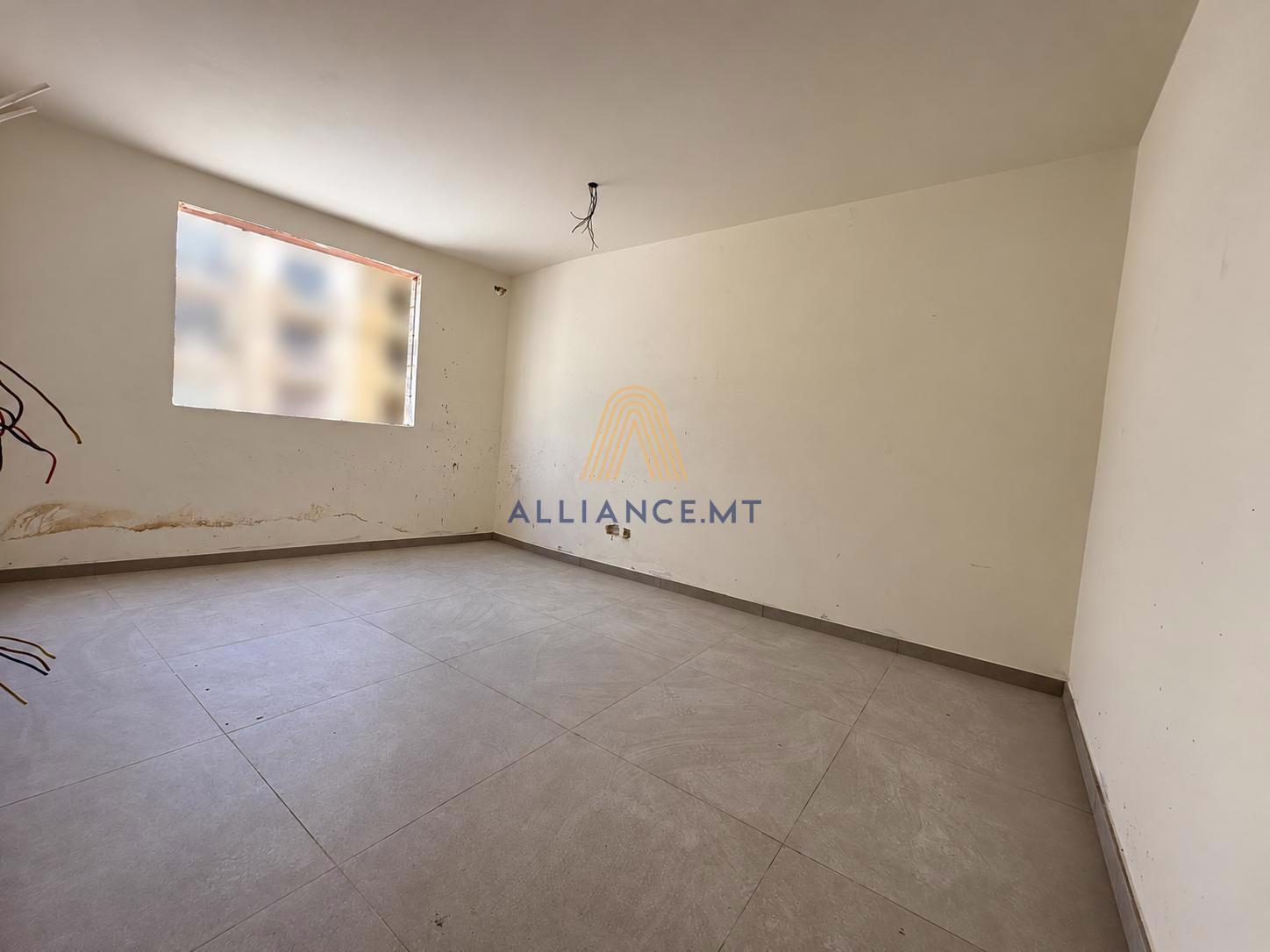 1 Bedroom Apartment for Sale in St Paul's Bay San Pawl il-Bahar — St Paul's Bay San Pawl il-Bahar, Malta — photo 2