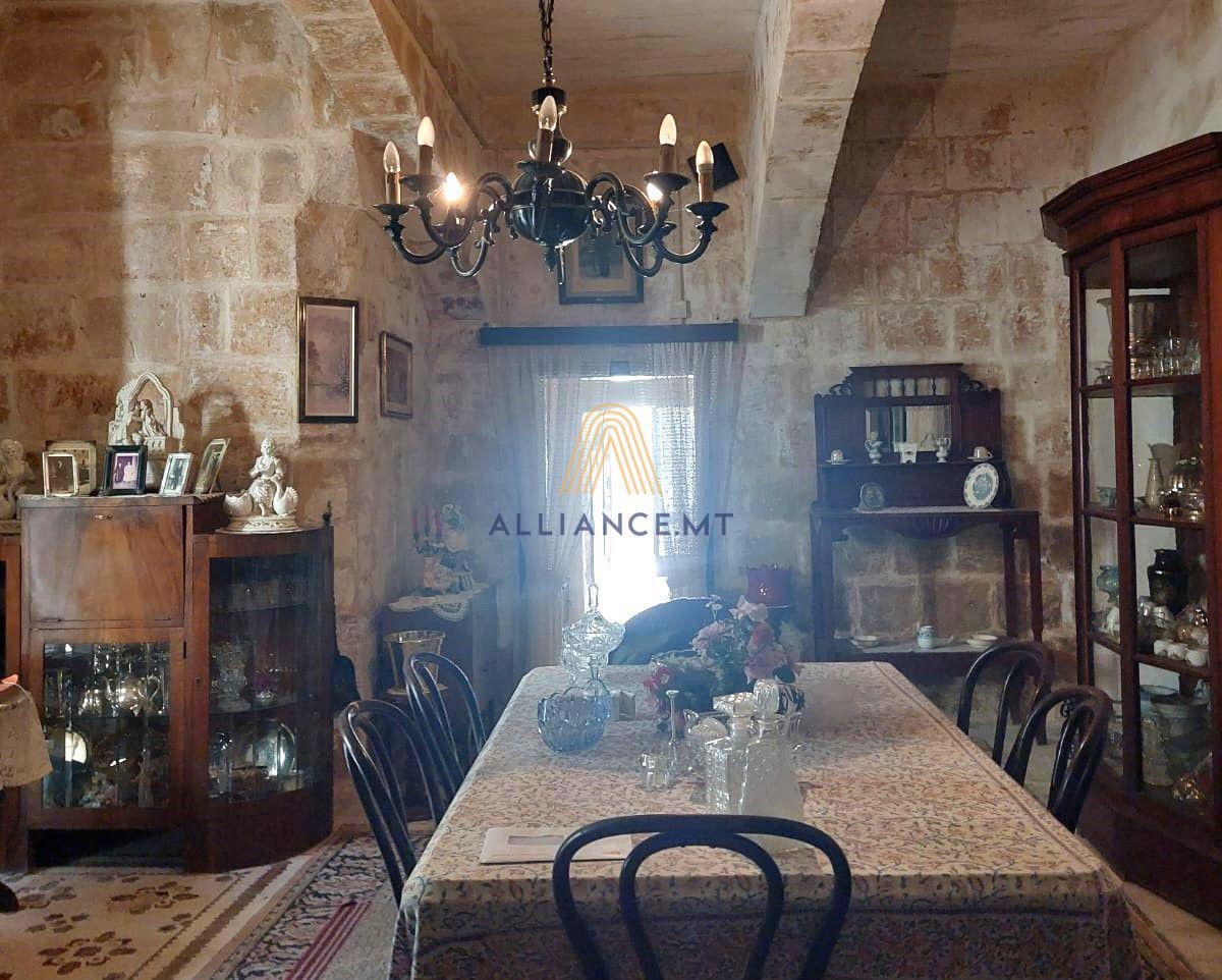 4 Bedroom House Of Character for Sale in Zebbug — Zebbug, Malta — photo 3