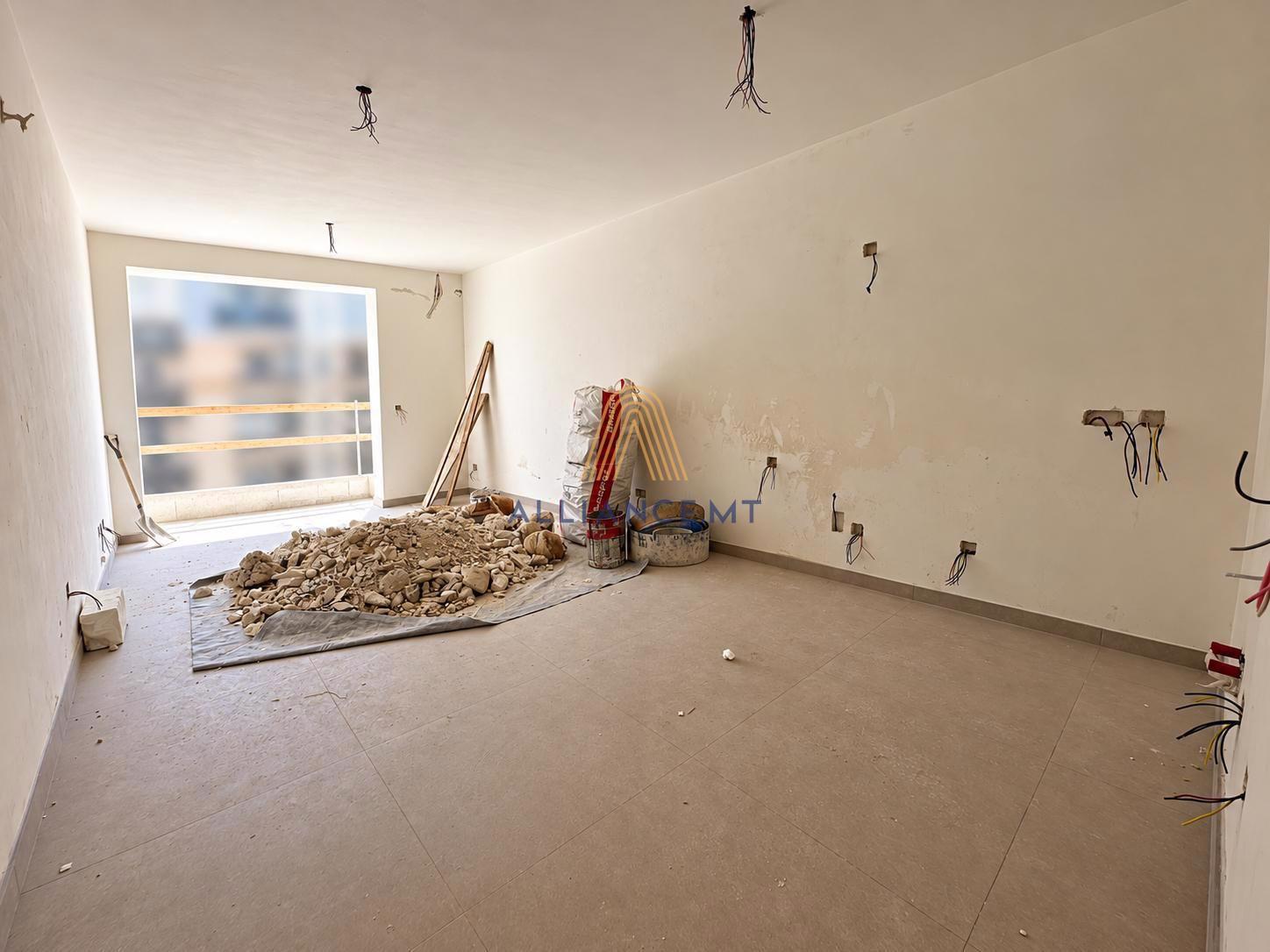 1 Bedroom Apartment for Sale in St Paul's Bay San Pawl il-Bahar — St Paul's Bay San Pawl il-Bahar, Malta — photo 2