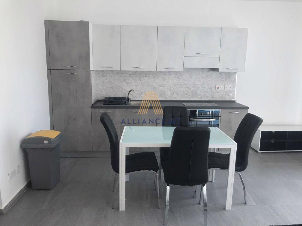 2 Bedroom Apartment for Rent in Sliema — Sliema, Malta — photo 2