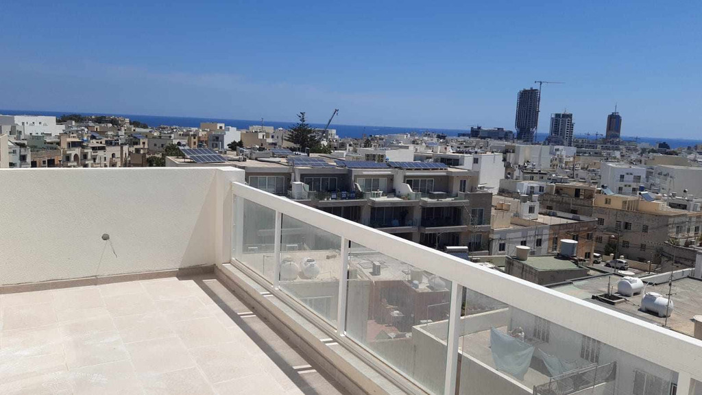 Swieqi Penthouse — Swieqi, Malta — photo 2