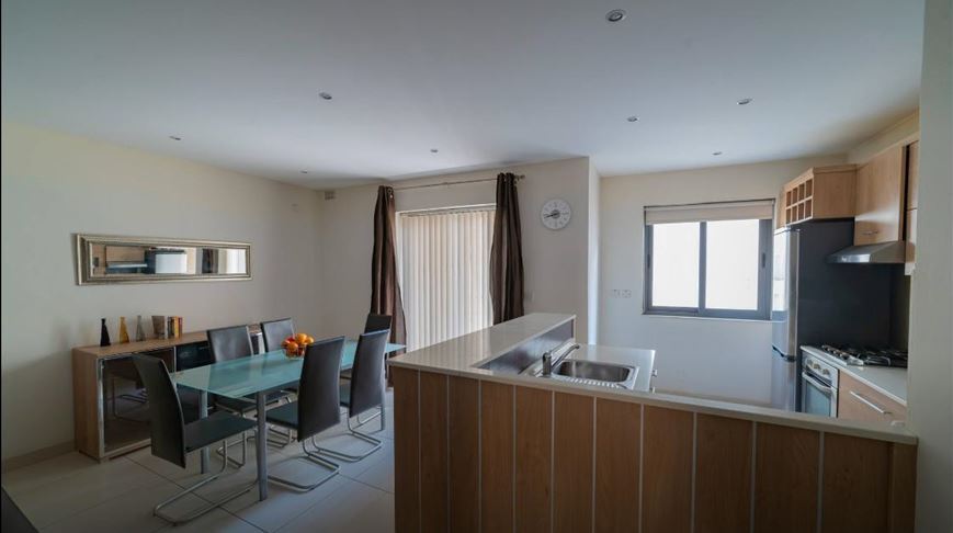 Sliema Apartment — Sliema, Malta — photo 3
