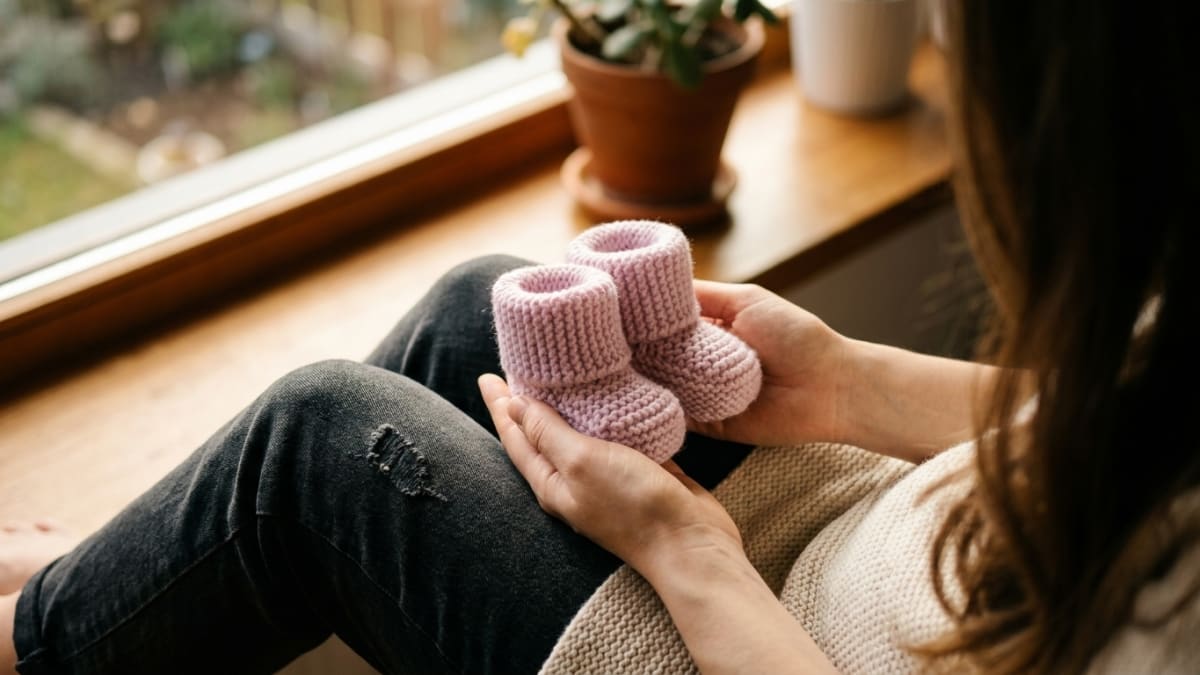 One in three mothers had a prior miscarriage, AIHW finds