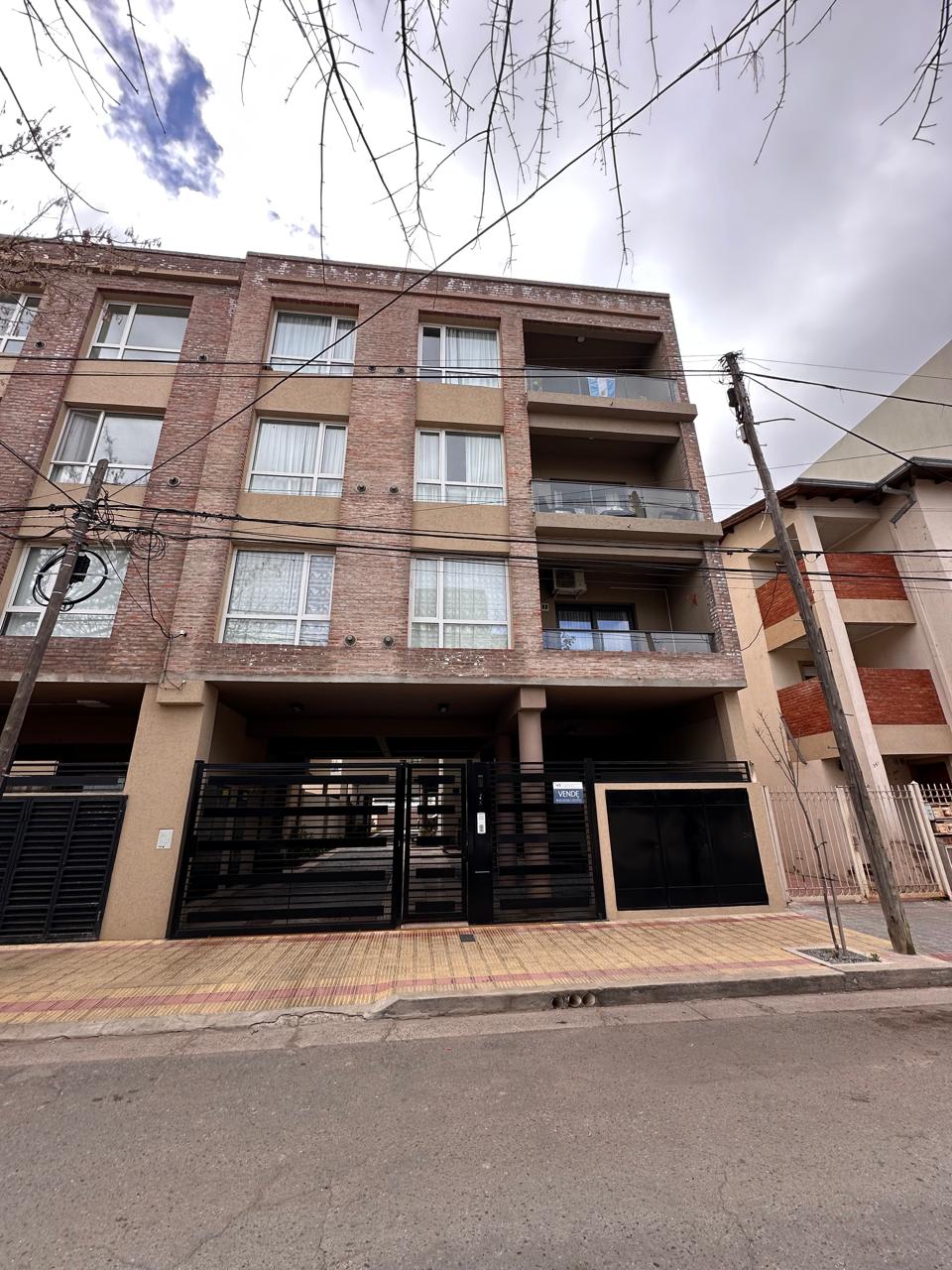 departamento en saavedra 765, , Tandil en venta a USD 125.000