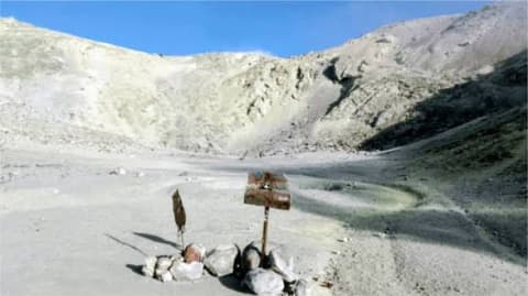Dél-Kolumbia Vulkánjai – kép 2