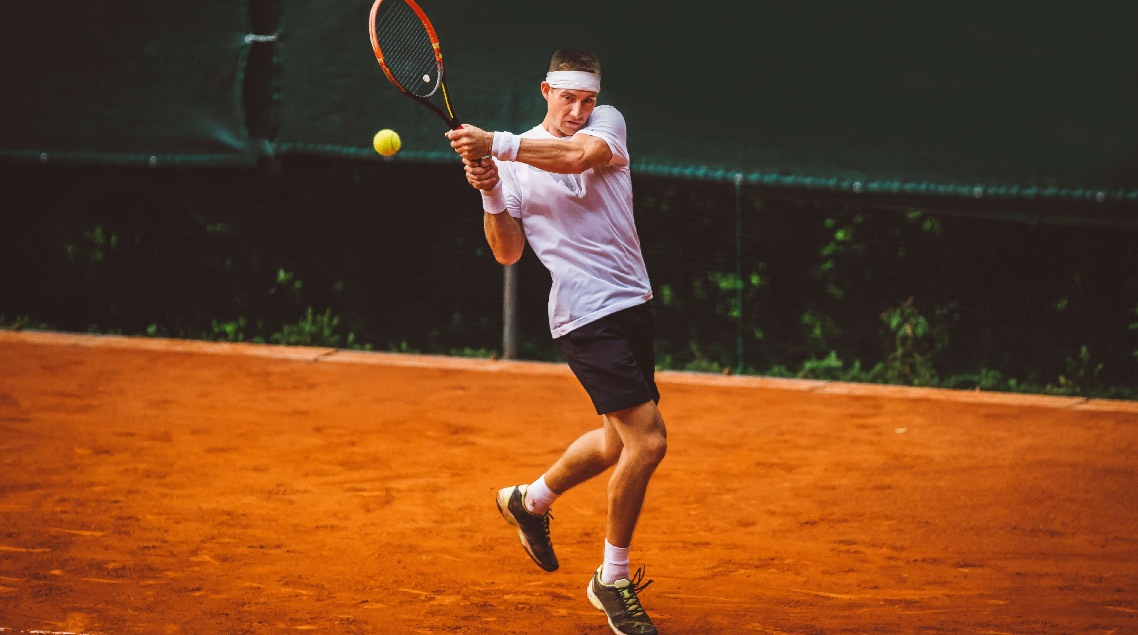 Tennisschläger: Kopflastig vs. Griffschwer erklärt