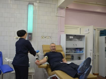 Магаданские судебные приставы пополнили банк донорской крови в рамках акции «День донора»