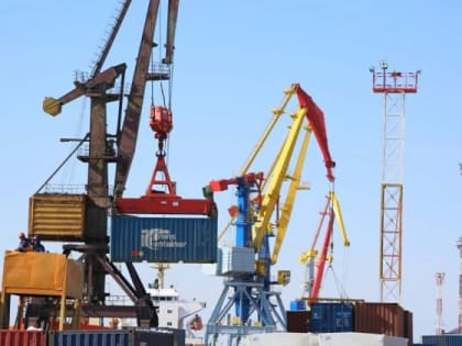 Сергей Носов: Для Магаданской области бесперебойная работа портов, причалов и переправ имеет первостепенное значение. 