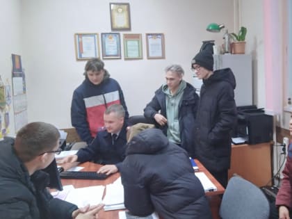 В Магаданской области полицейские приоткрыли для учащихся секреты профессии